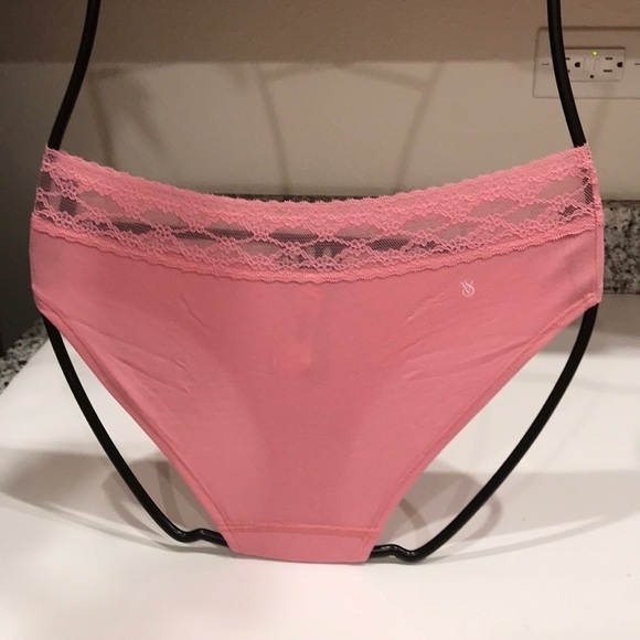 🔥Sales🔥 2 for $16 💖 Victoria’s Secret Low Rise Hiphugger Panty - Picture 1 of 4